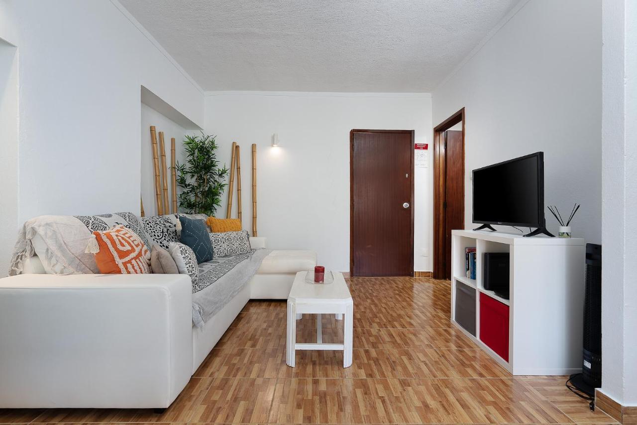 Praia Da Rocha Apartment By Lovelystay Portimao Exterior photo